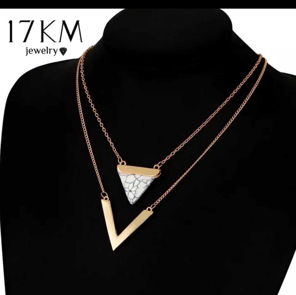 Multiple layered necklace